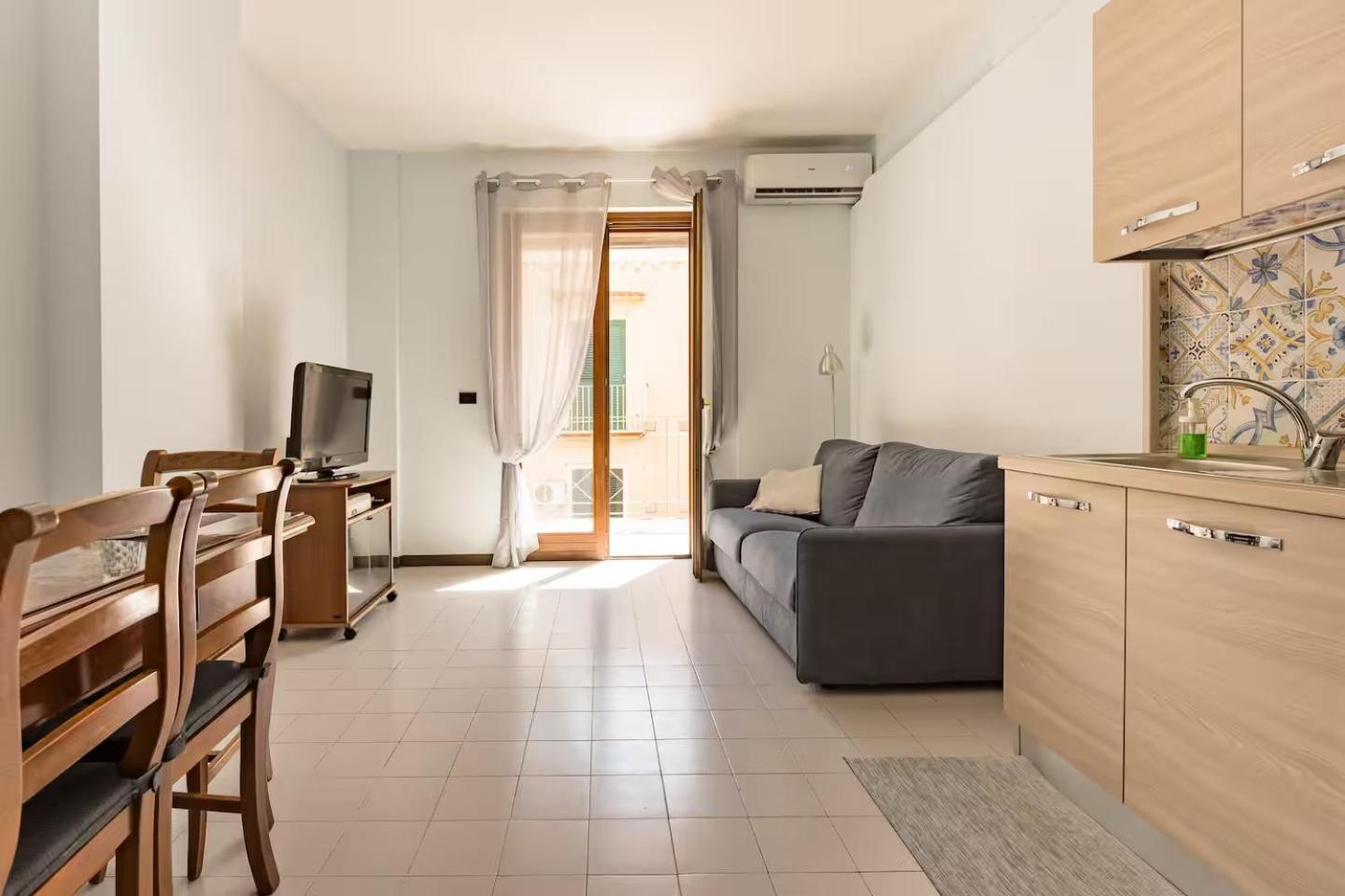 קסטלמרה די סטביה Bluemar Guest House מראה חיצוני תמונה